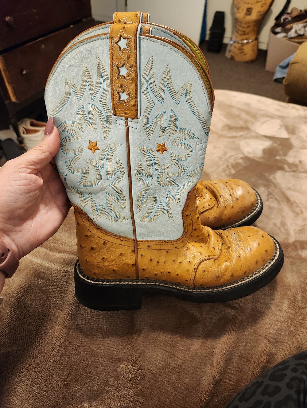 Womens Ariat Boots 7B